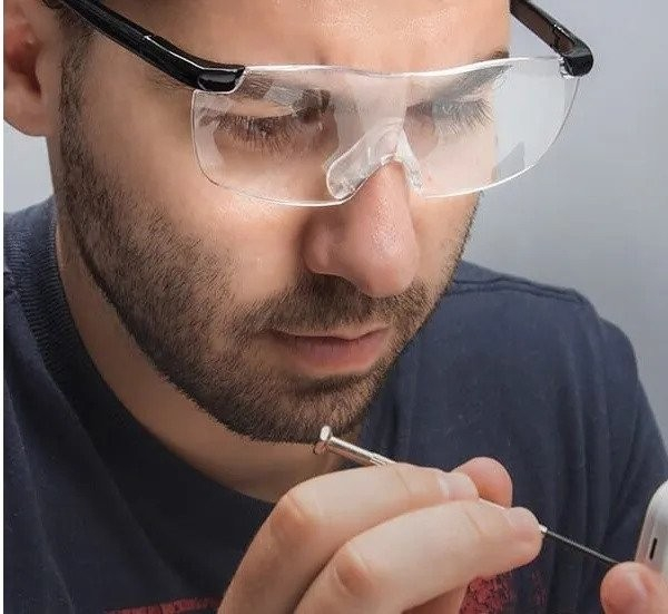 Forstørrelsesbriller