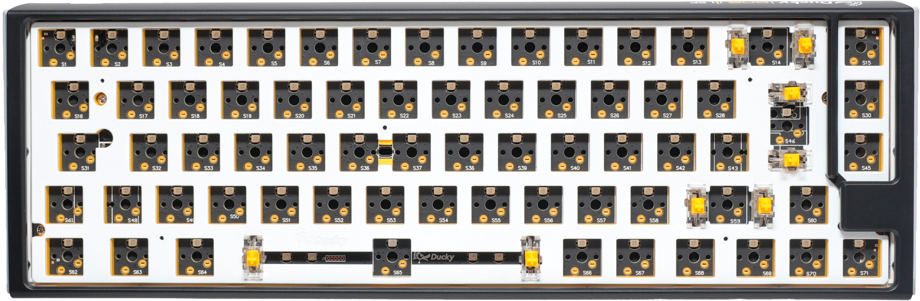 Ducky One 3 - Hot Swap Iso Barebone Black - Sf 65% - Rgb - Without Switches/keycaps Tastatur - Geekd.dk