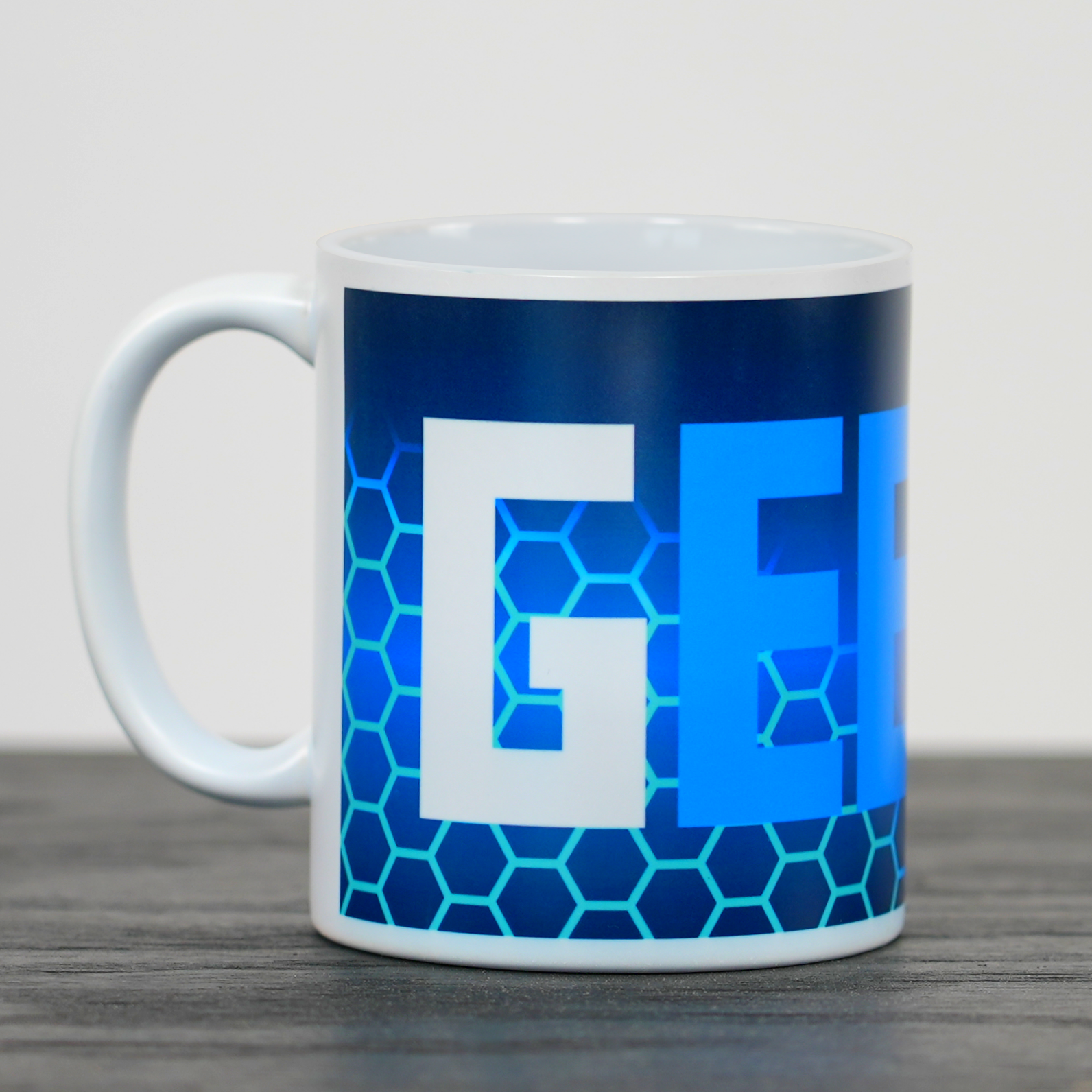 Geekd Hexagon Kop - Geekd.dk