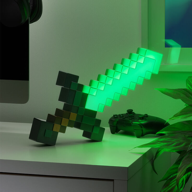 Diamant Sværd Lys 40 Cm Figur - Geekd.dk