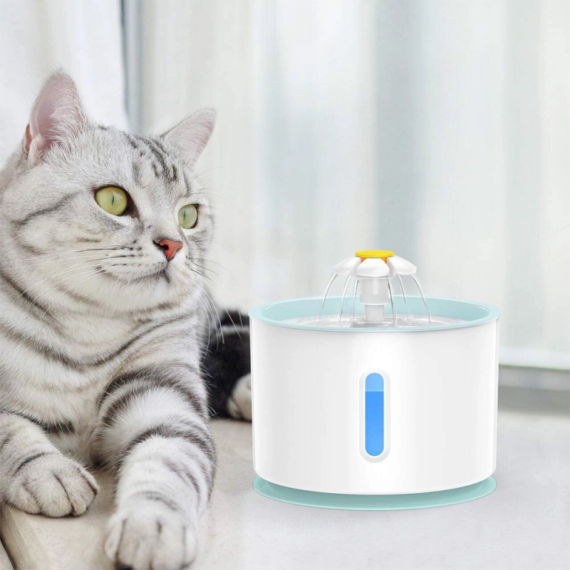 Drikkefontæne Til Katte Og Små Hunde  -  2.4l